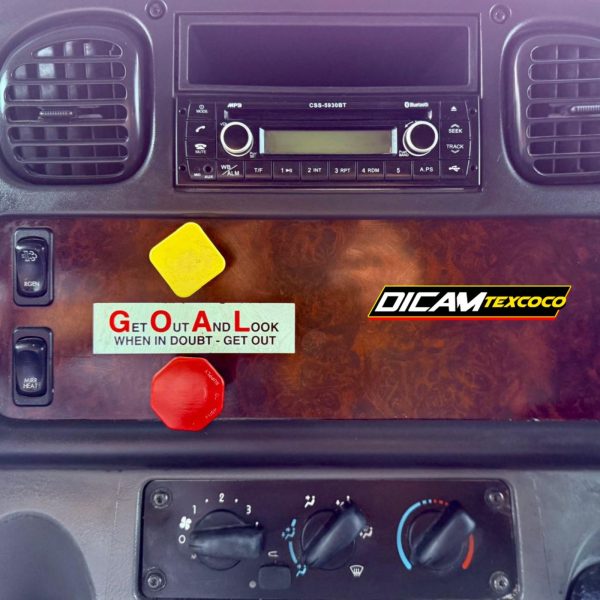 Volteo 7m3 Rabon Camion Freightliner M2 2015 - Image 13