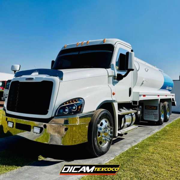 Pipa De Agua 20,000 Litros Camion Torton Freightliner 2015 - Image 4