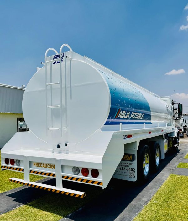 Pipa De Agua 20,000 Litros Camion Torton Volvo 2019 - Image 5