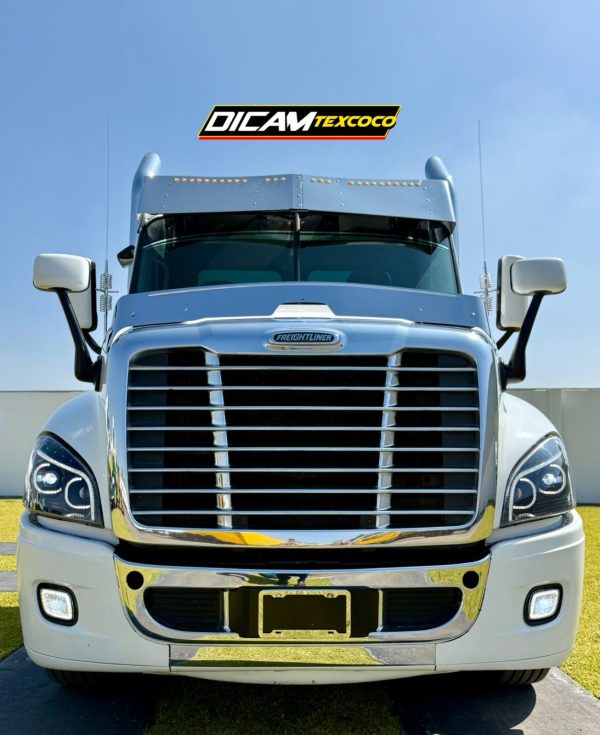 Camion Torton Chasis cabina Freightliner Cascadia 2016 - Image 4