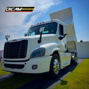Volteo 7m3 Camion Rabon Freightliner Cascadia 2017